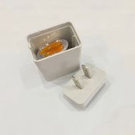 Скрита кутия за съхранение във формата на зарядно устройство за телефон 